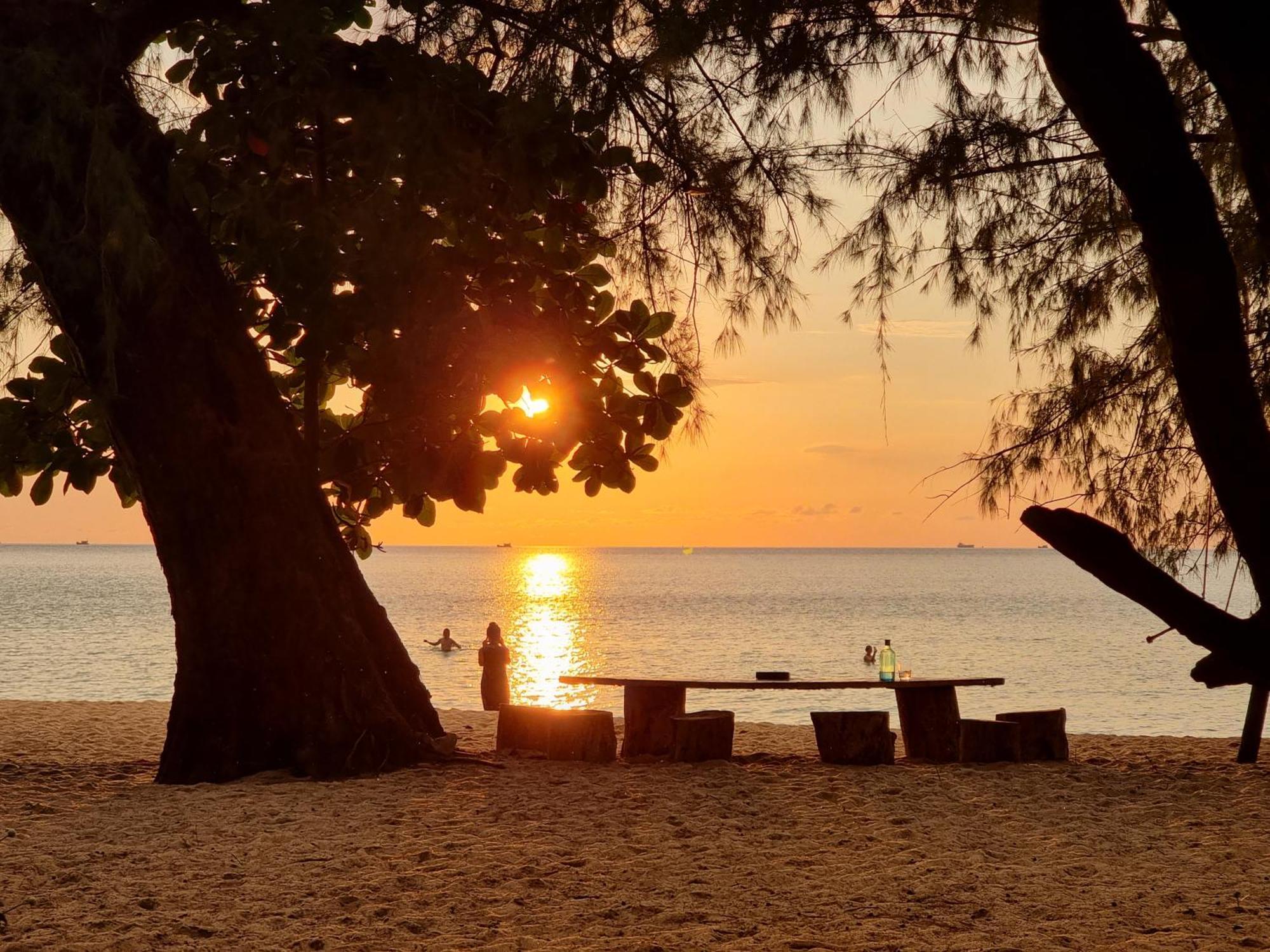 Sunboo Beach Bungalows Koh Rong Sanloem Exterior foto